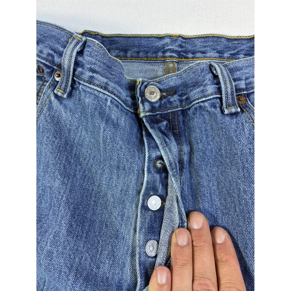 Vintage Levis‎ 501 Mens Straight Leg Blue Denim Button Fly Jeans 38x30